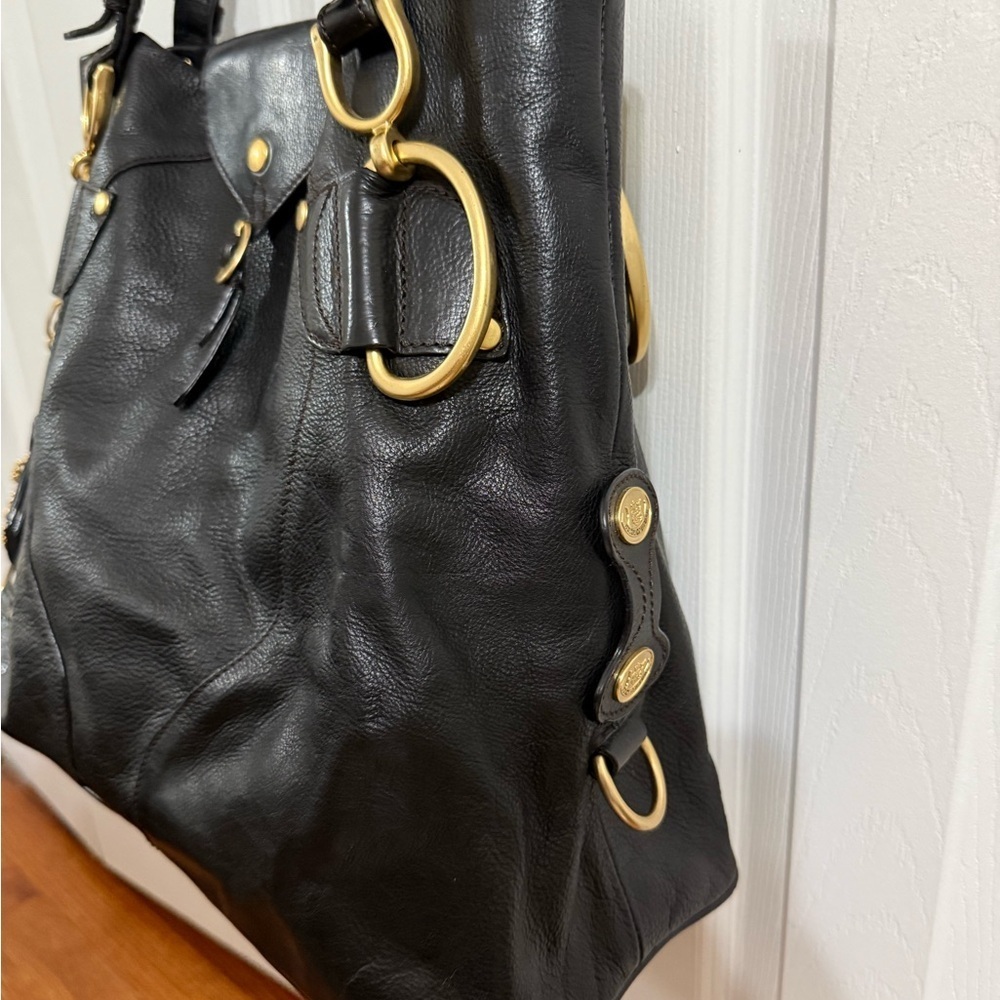 Vintage y2k Juicy Couture Black leather Shoulder Bag with Gold Accents - Picture 4 of 12